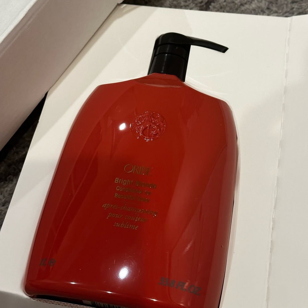 ORIBE bright blond conditioner 33.8 fl. Oz